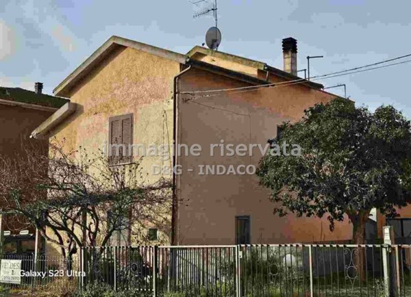 casa indipendente in vendita a Grosseto in zona Roselle