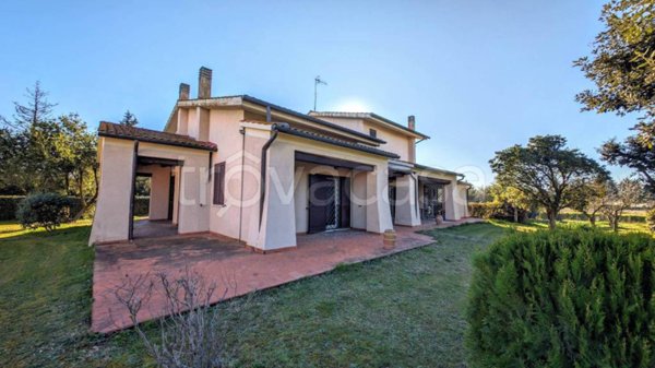 casa indipendente in vendita a Grosseto in zona Roselle