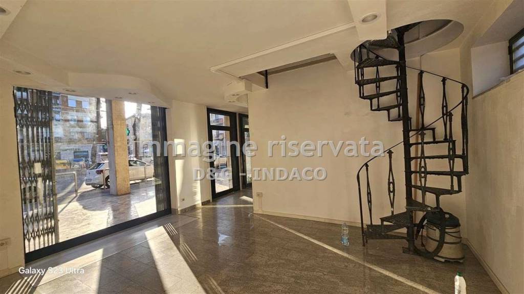 negozio in vendita a Grosseto in zona Marina di Grosseto