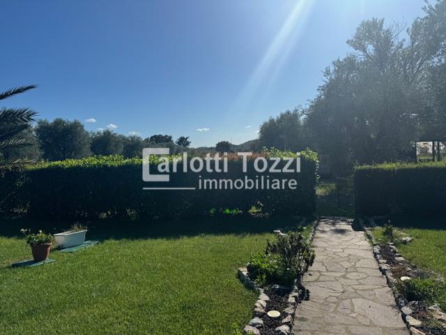 casa indipendente in vendita a Grosseto in zona Batignano