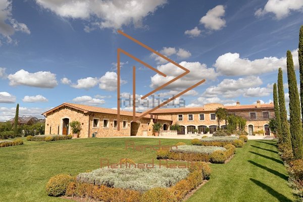 negozio in vendita a Grosseto in zona Principina a Mare