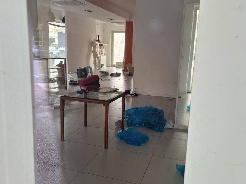 negozio in vendita a Grosseto in zona Centro Città