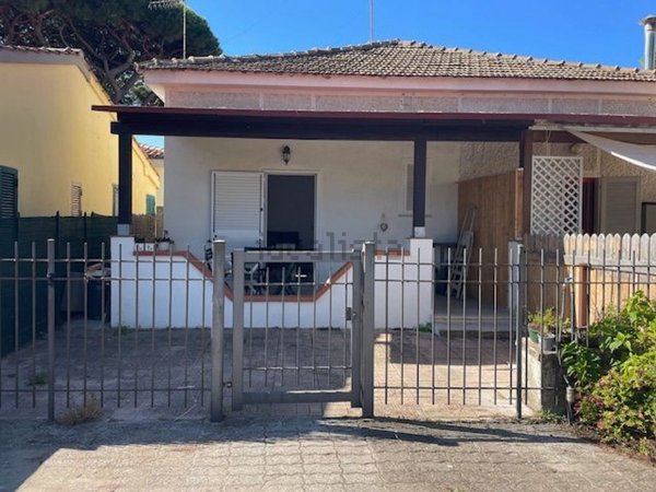 appartamento in vendita a Grosseto in zona Marina di Grosseto