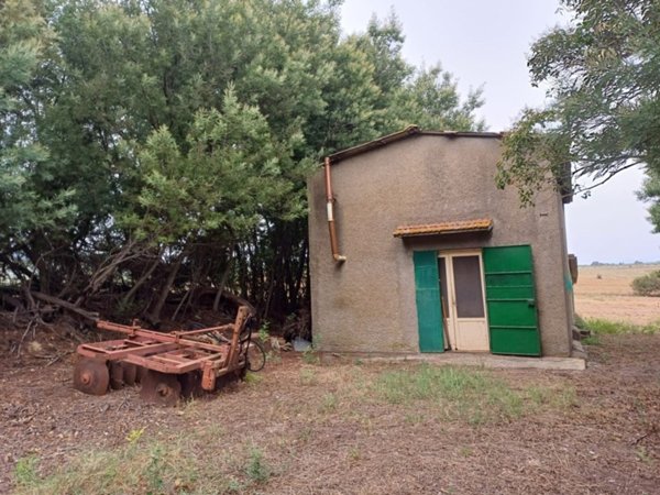 ufficio in vendita a Grosseto in zona Alberese