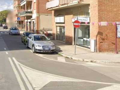 locale commerciale in vendita a Grosseto in zona Marina di Grosseto