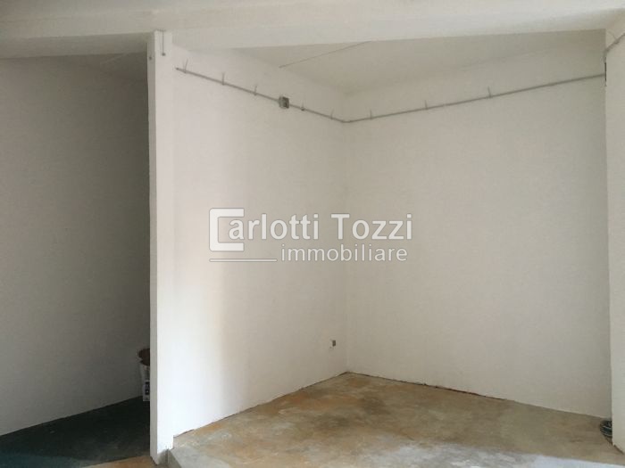 locale di sgombero in vendita a Grosseto