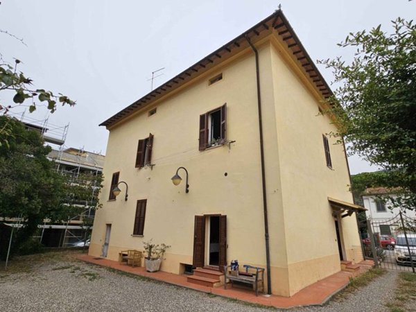 appartamento in vendita a Grosseto in zona Braccagni