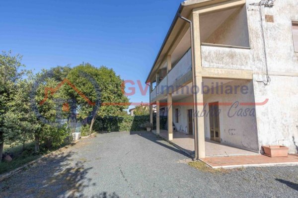 appartamento in vendita a Grosseto in zona Alberese