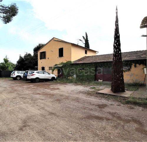 casa indipendente in vendita a Grosseto in zona Roselle
