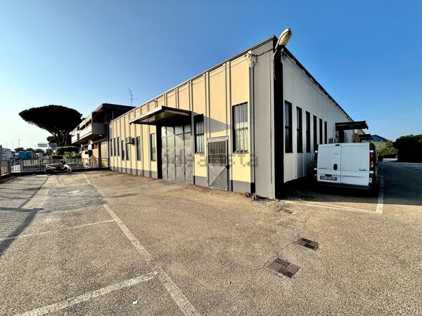 locale di sgombero in vendita a Grosseto