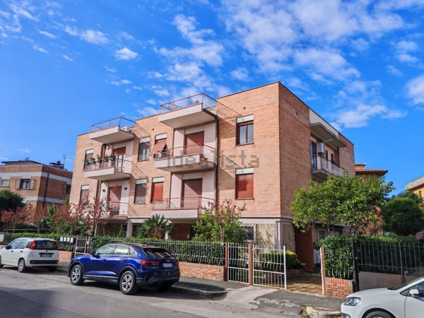 appartamento in vendita a Grosseto in zona Stadio