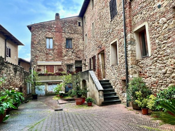 appartamento in vendita a Grosseto in zona Batignano