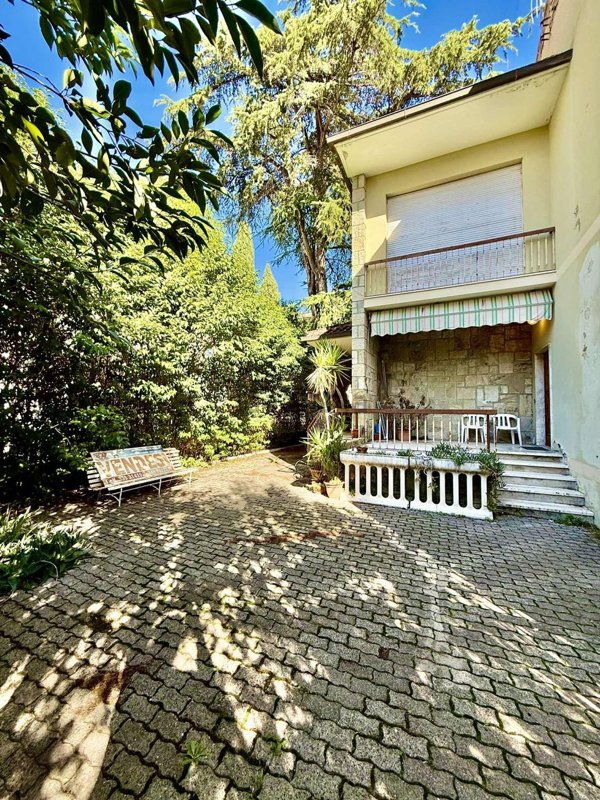 casa indipendente in vendita a Grosseto