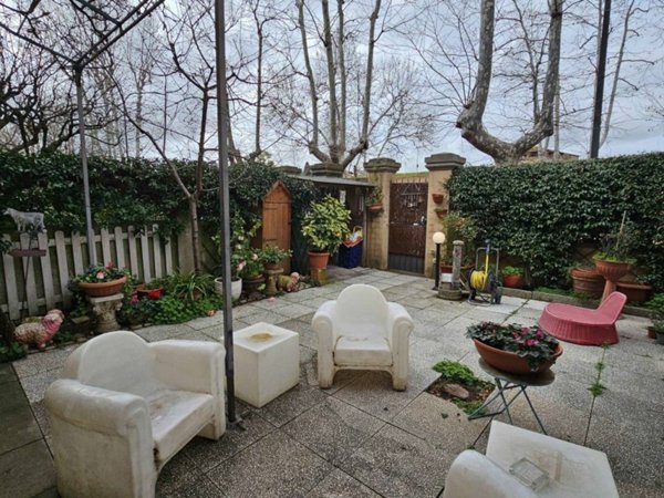 casa indipendente in vendita a Grosseto in zona Centro Città