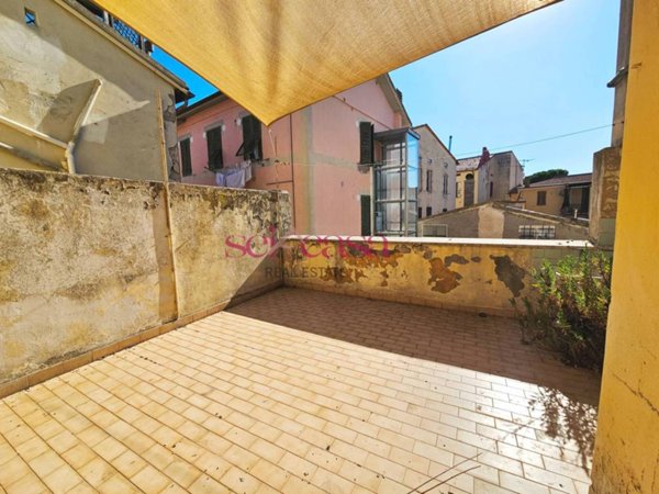 casa indipendente in vendita a Grosseto in zona Centro Città