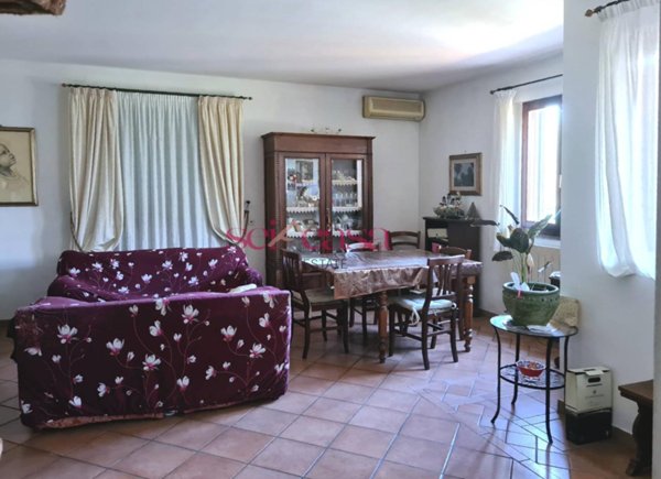 casa indipendente in vendita a Grosseto in zona Santa Maria di Rispescia