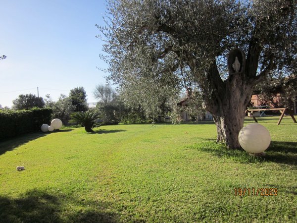 casa indipendente in vendita a Grosseto in zona Stadio