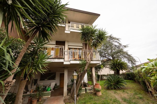 casa indipendente in vendita a Grosseto in zona Orcagna