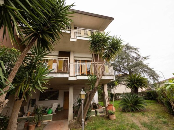 casa indipendente in vendita a Grosseto in zona Orcagna