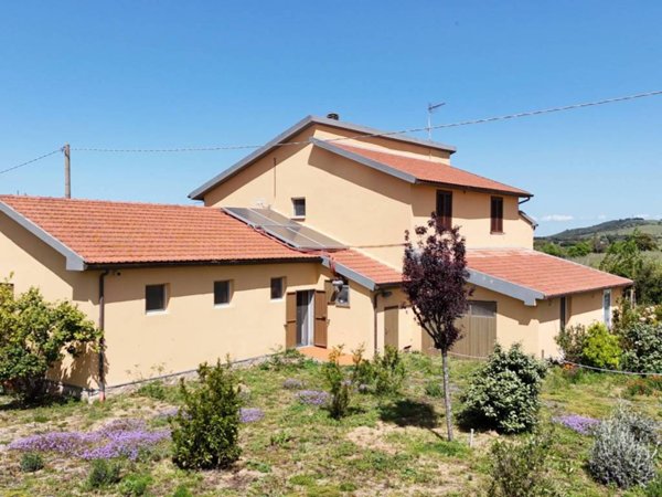 casa indipendente in vendita a Grosseto in zona Alberese