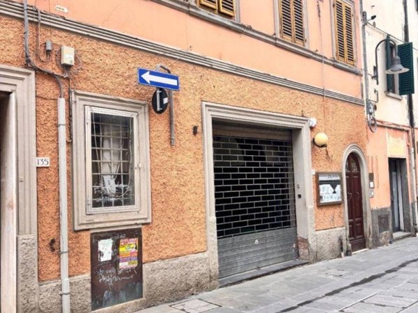 negozio in vendita a Grosseto in zona Centro Città