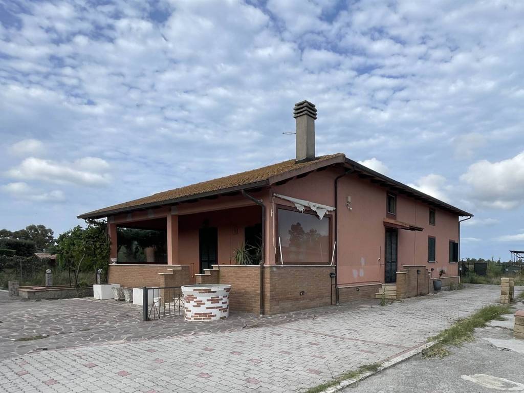 casa indipendente in vendita a Grosseto in zona La Principina