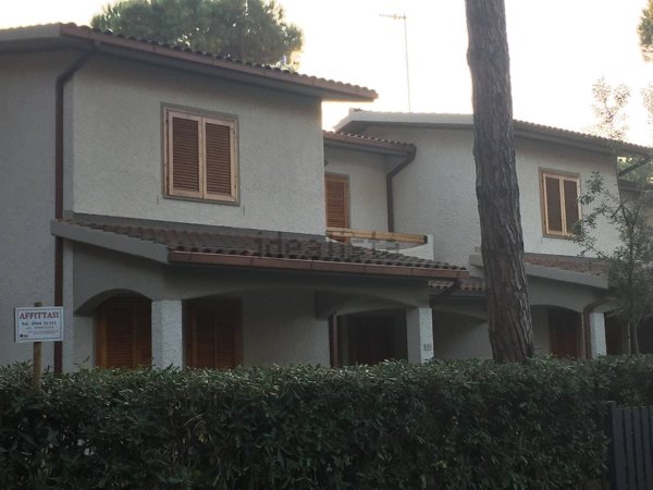 casa indipendente in vendita a Grosseto in zona Principina a Mare