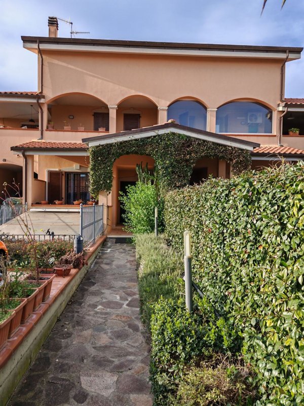 casa indipendente in vendita a Grosseto