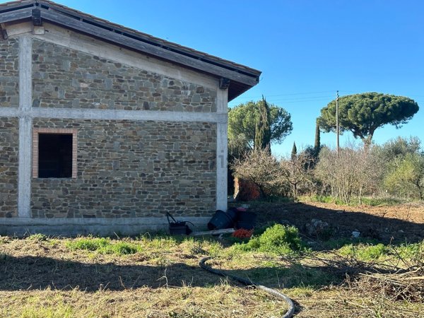 casale in vendita a Grosseto in zona Braccagni