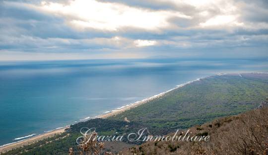 appartamento in vendita a Grosseto in zona Alberese