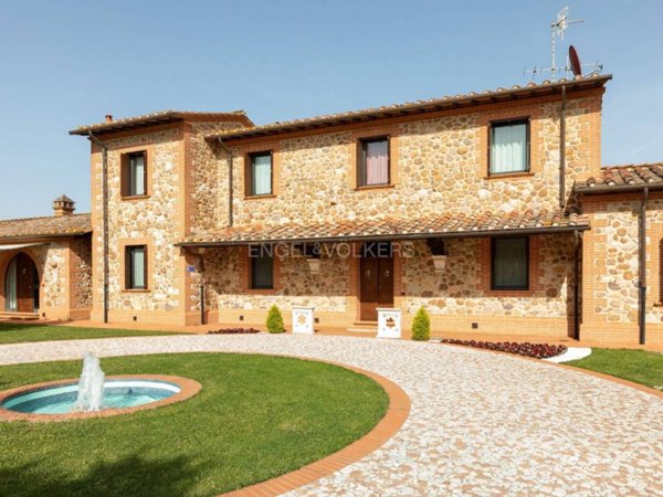 casa indipendente in vendita a Grosseto in zona Roselle