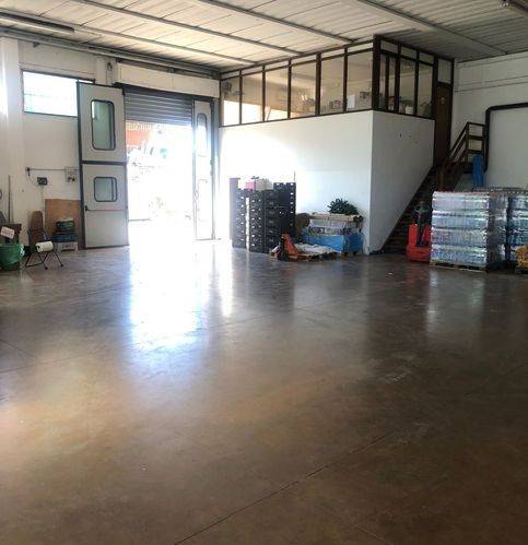 locale commerciale in vendita a Grosseto