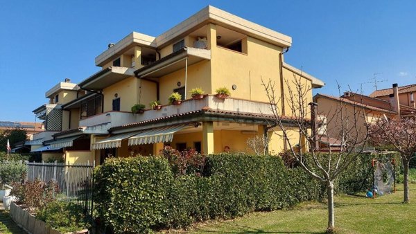 appartamento in vendita a Grosseto in zona Principina a Terra