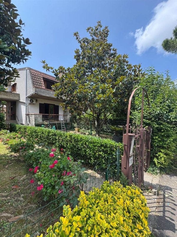 casa indipendente in vendita a Grosseto