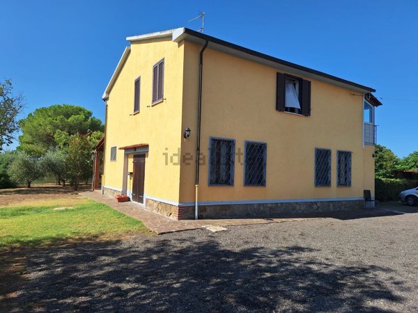 casale in vendita a Grosseto in zona Braccagni