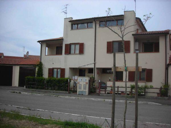 casa indipendente in vendita a Grosseto in zona Orcagna