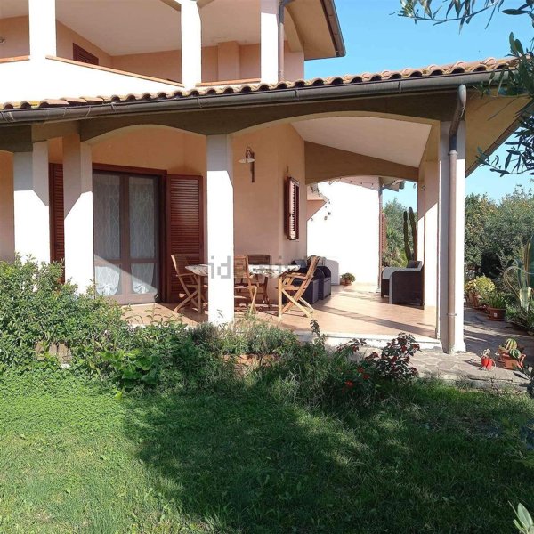 casa indipendente in vendita a Grosseto in zona Rugginosina