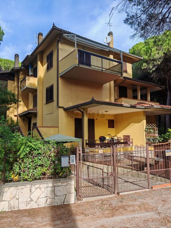 appartamento in vendita a Grosseto in zona Marina di Grosseto