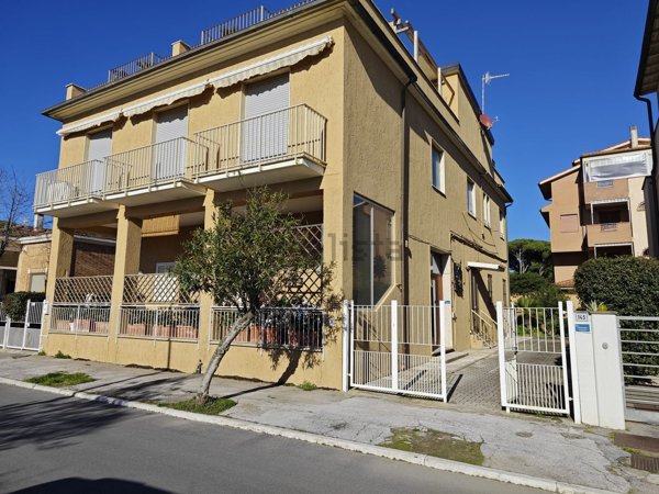 appartamento in vendita a Grosseto in zona Marina di Grosseto