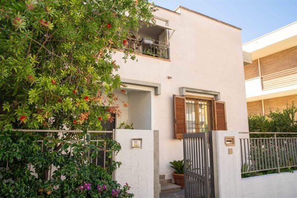 casa indipendente in vendita a Grosseto in zona Stadio