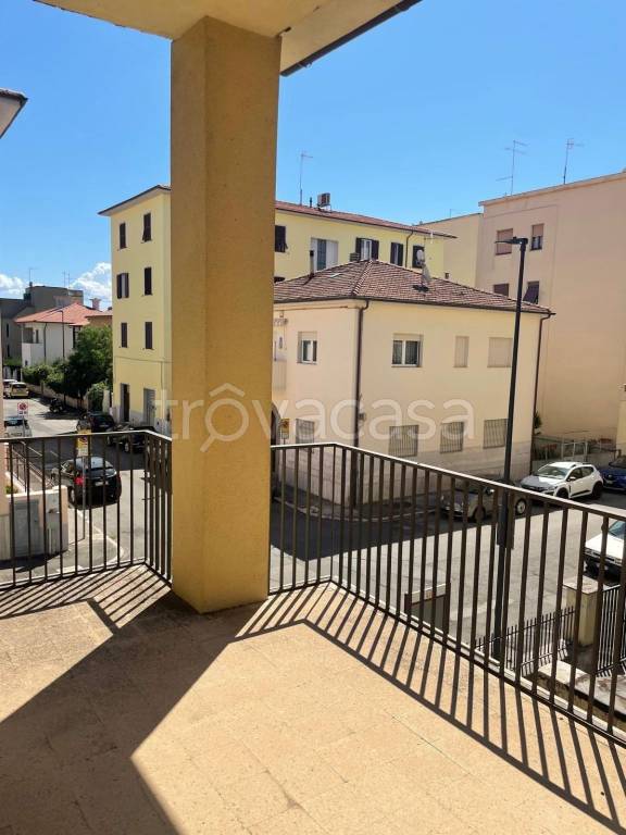 casa indipendente in vendita a Grosseto in zona Stadio