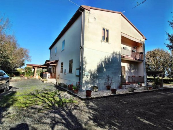 casa indipendente in vendita a Grosseto