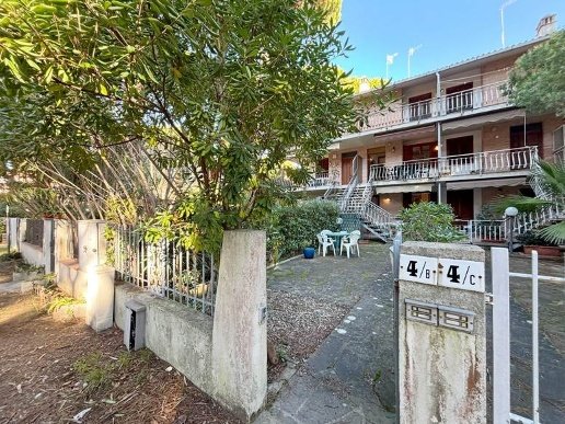 appartamento in vendita a Grosseto in zona Marina di Grosseto