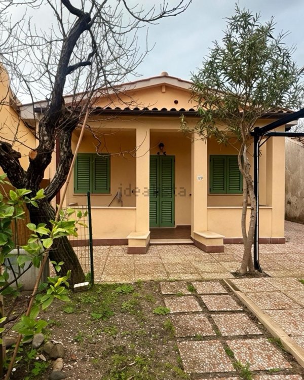 casa indipendente in vendita a Grosseto in zona Marina di Grosseto