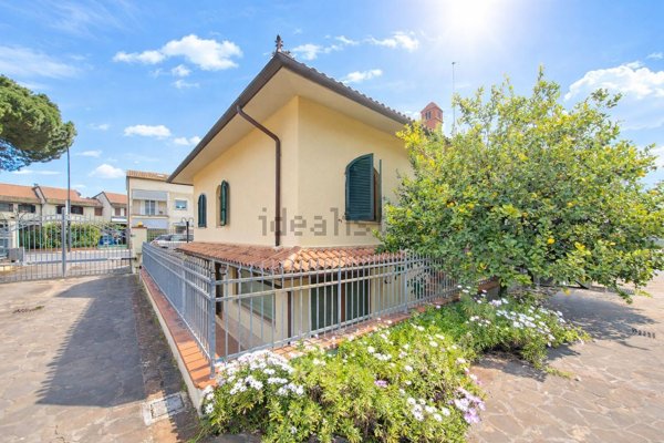 casa indipendente in vendita a Grosseto in zona Orcagna