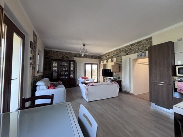 casa indipendente in vendita a Grosseto in zona Istia d'Ombrone-Le Stiacciole