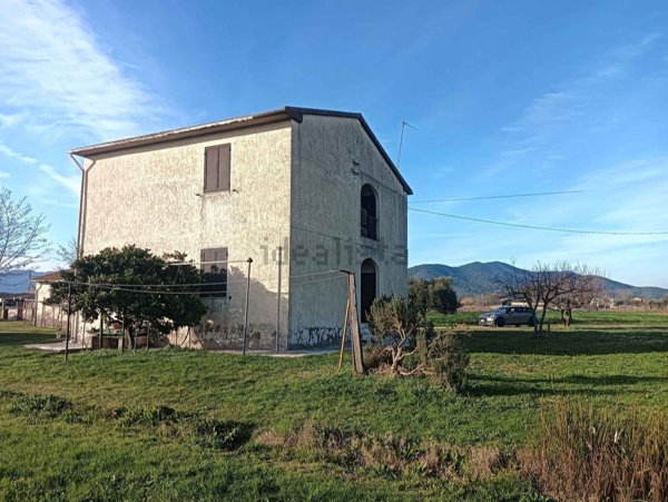 casa indipendente in vendita a Grosseto in zona Marina di Grosseto
