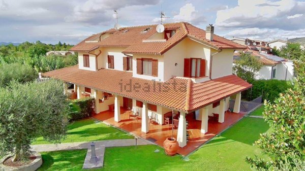 casa indipendente in vendita a Grosseto in zona Alberese