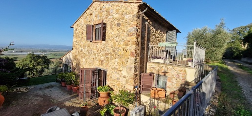 casa indipendente in vendita a Grosseto in zona Braccagni