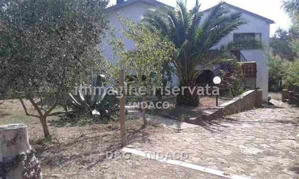 casa indipendente in vendita a Grosseto in zona Santa Maria di Rispescia